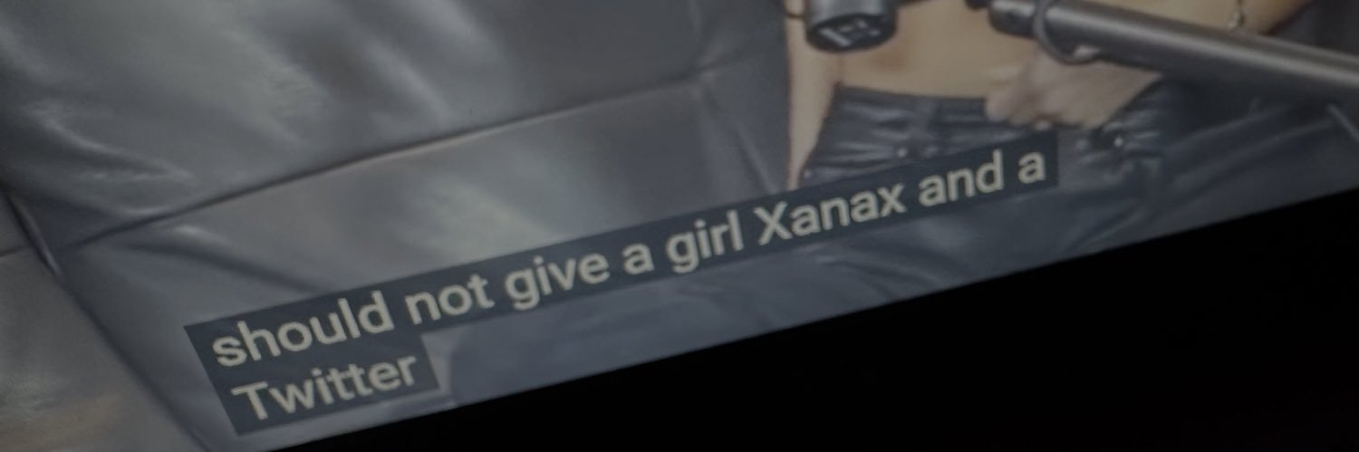 fleekybangs's profile banner image