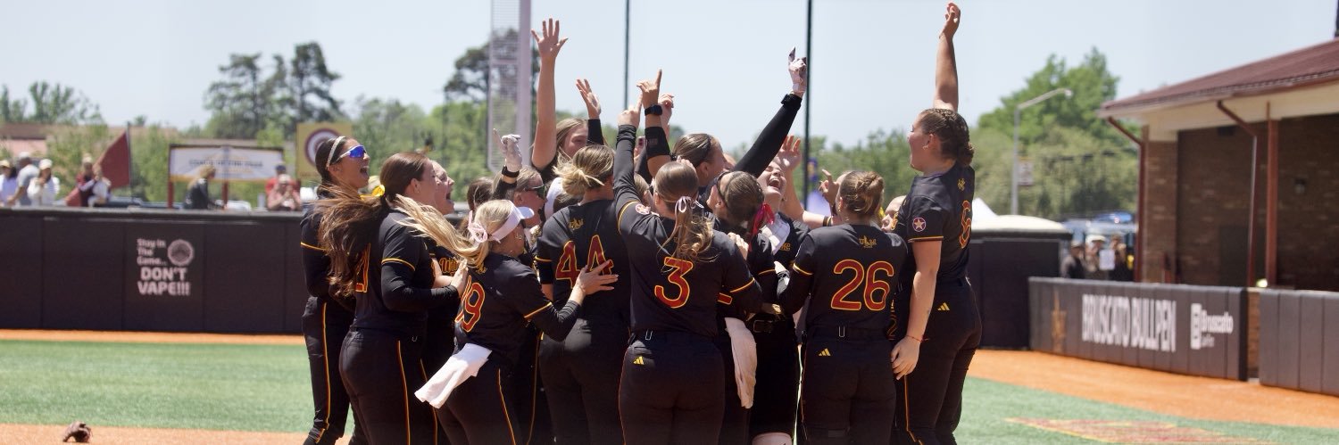 ULM_Softball's profile banner image