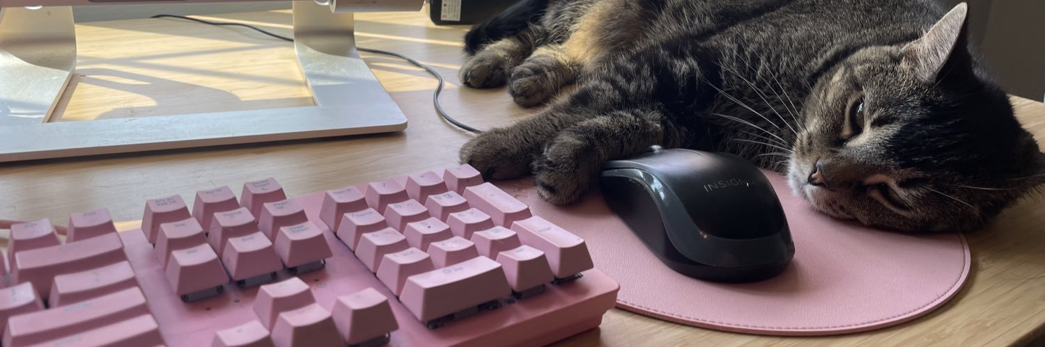 b bennett | 500+ connections banner