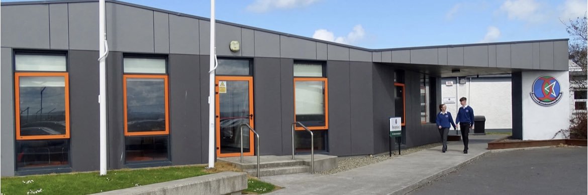 Causeway Comp.School banner