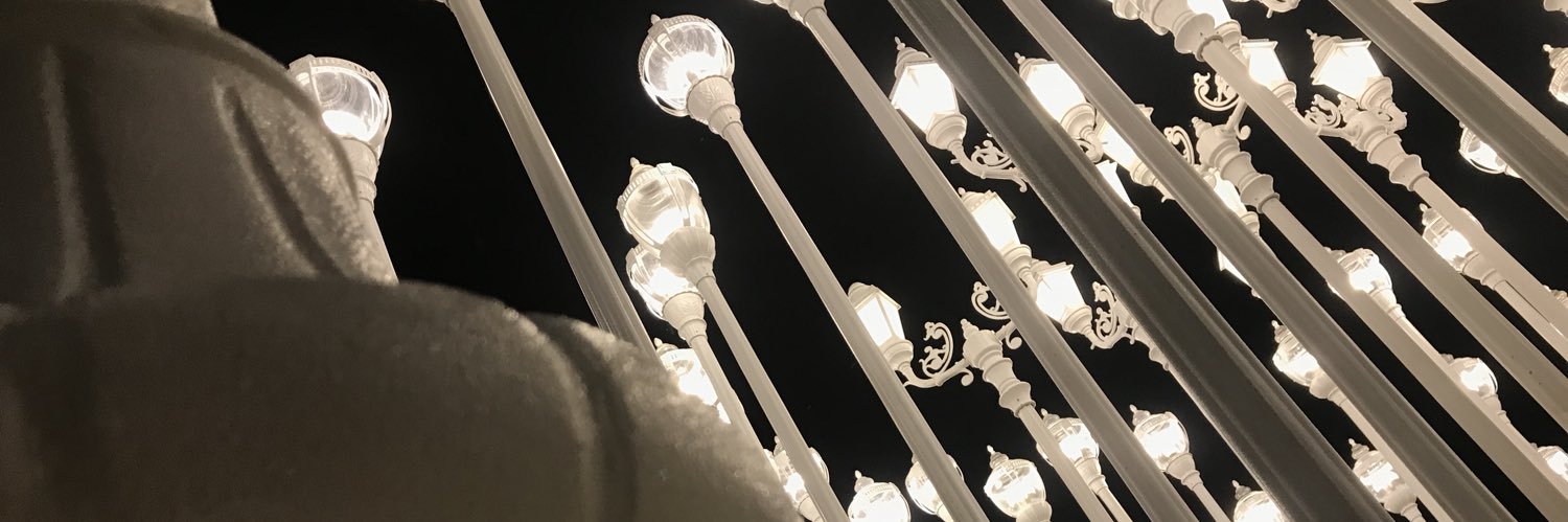 kimpawtres's profile banner image