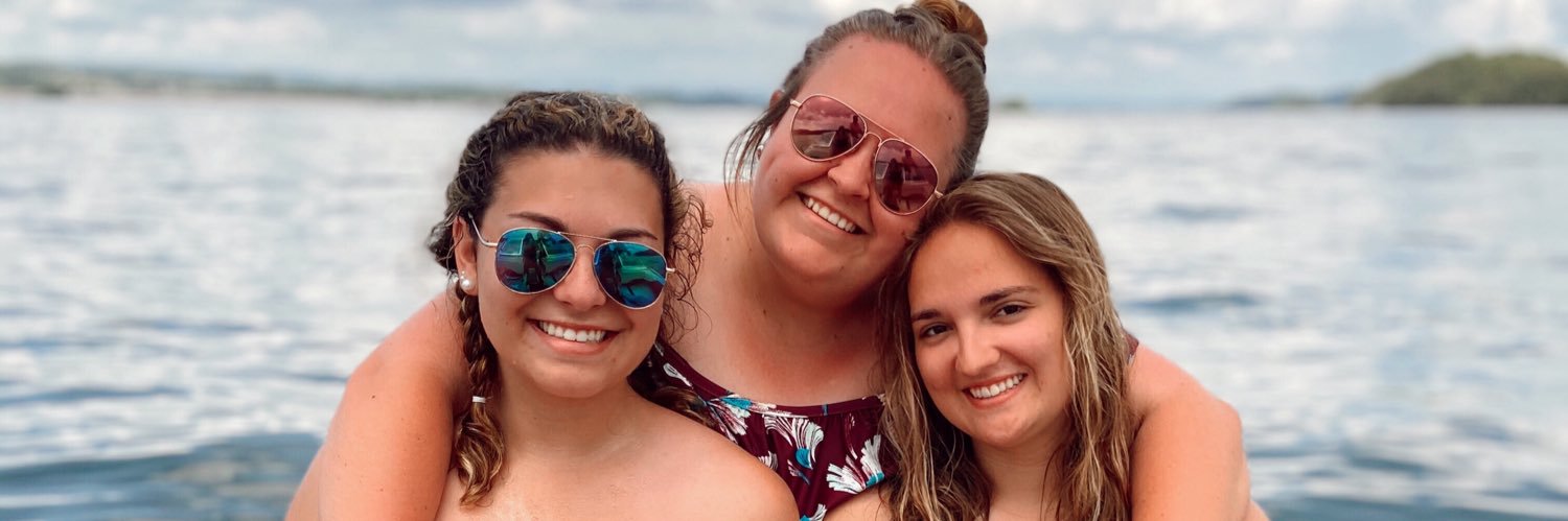 Em_kate2's profile banner image