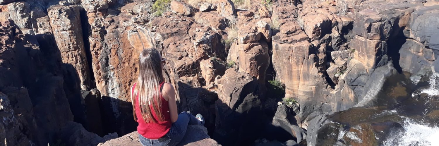 AnneLaureAlves's profile banner image