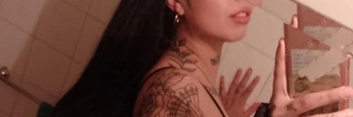 avrilucerol's profile banner image
