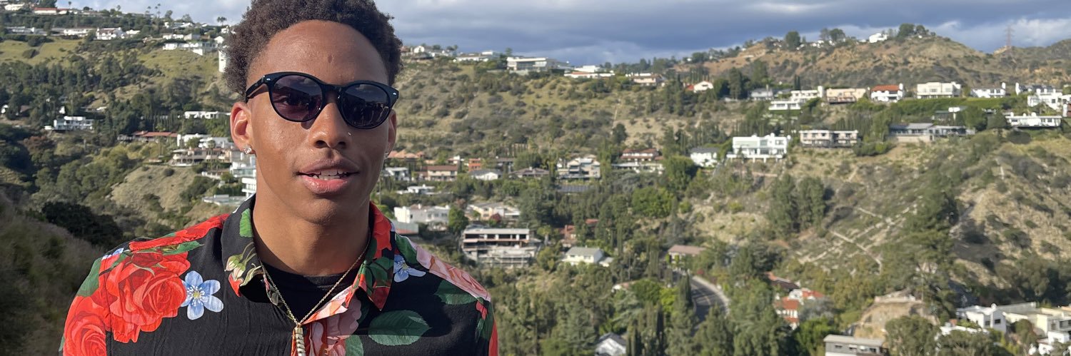 Isaiah😈🤟 banner