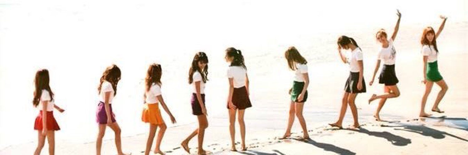 intothebtworld's profile banner image
