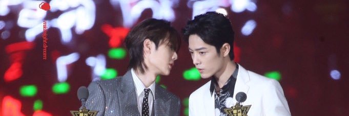 แก้มอ้วนของหวังอี้ป๋อ💚 banner