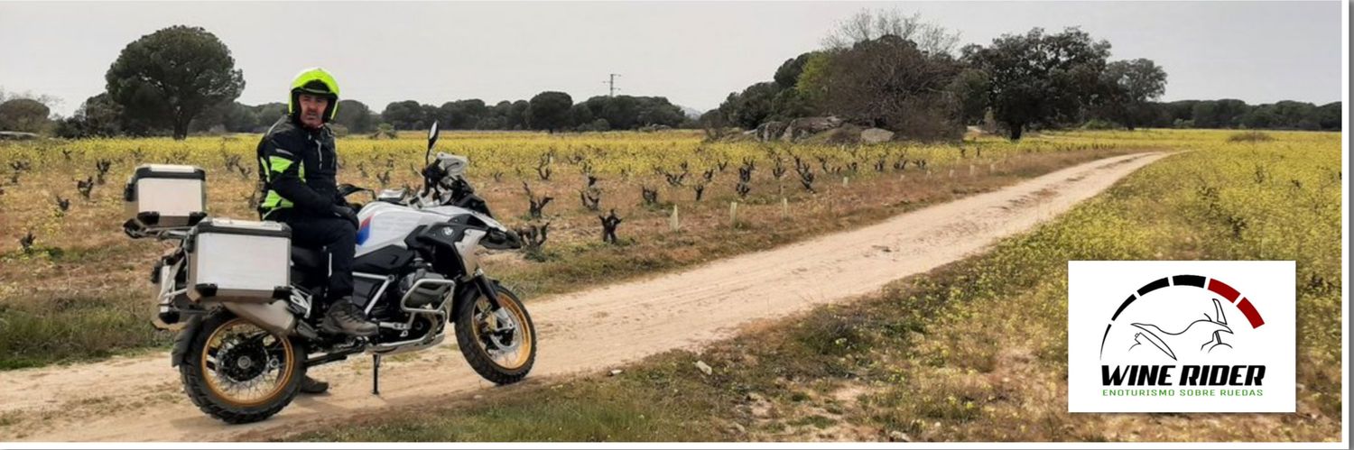 David Manso (La Casa de Baco / Wine Rider)✌🏍🍇 banner
