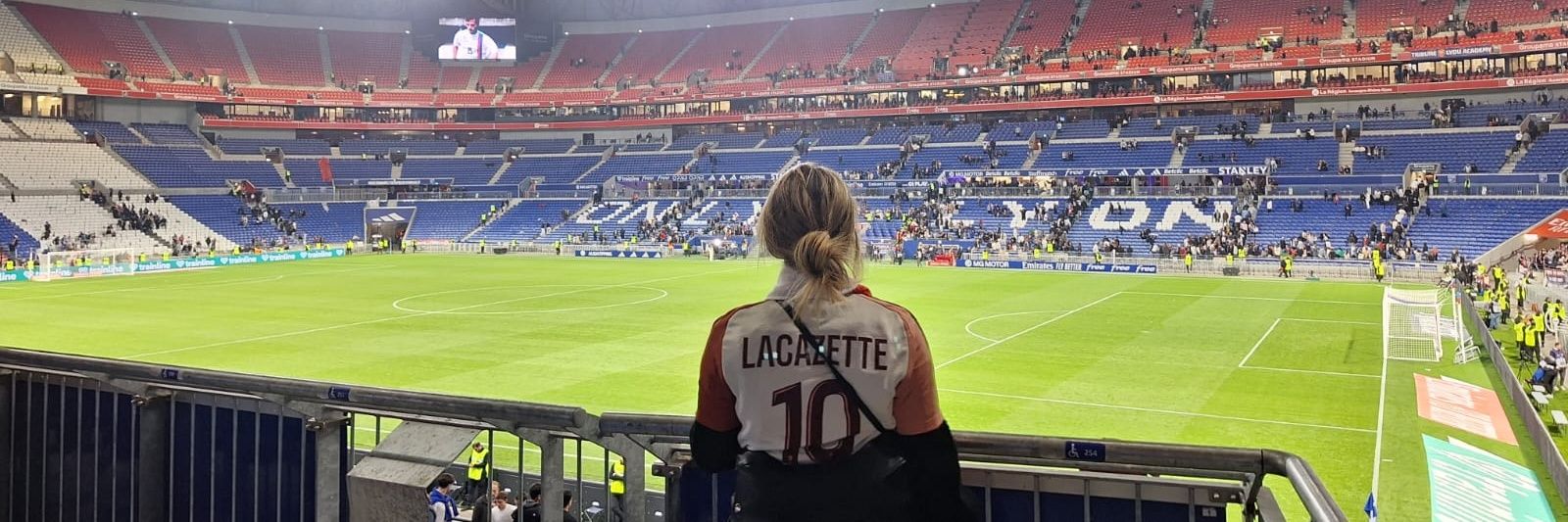 lauryync21's profile banner image