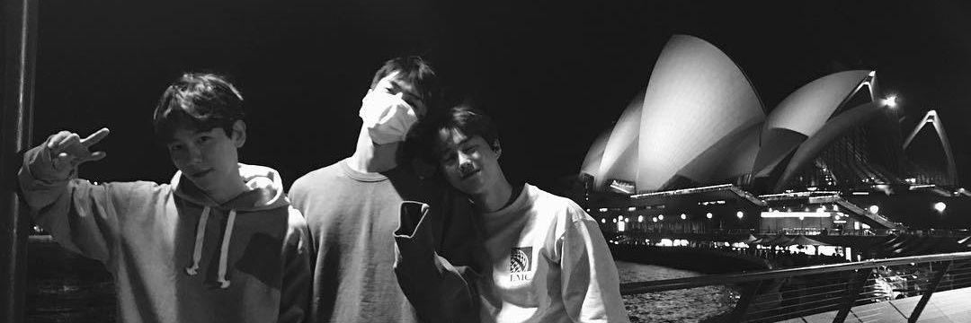 oohsshx's profile banner image
