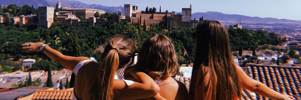 Luciacm2's profile banner image
