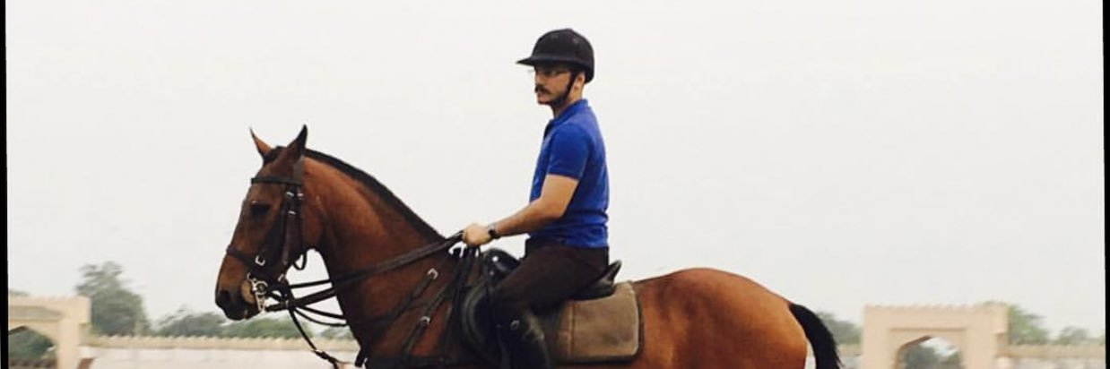 aleemmunir's profile banner image