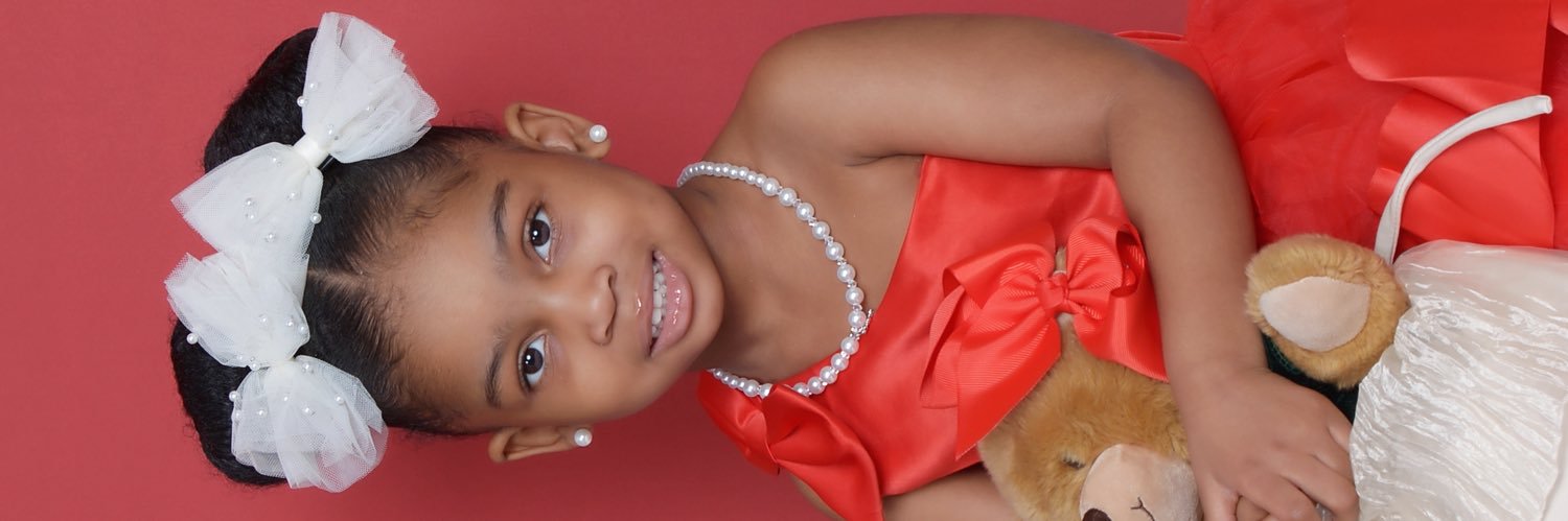 kae_cole's profile banner image