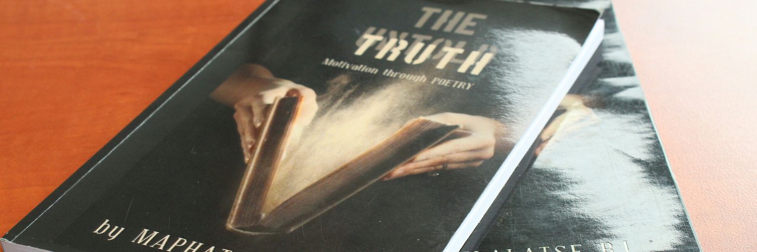 TheLivingPoett's profile banner image
