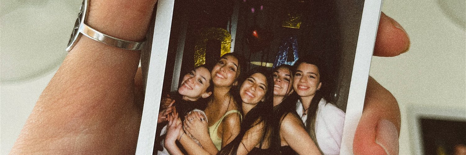 valenbarrera04's profile banner image