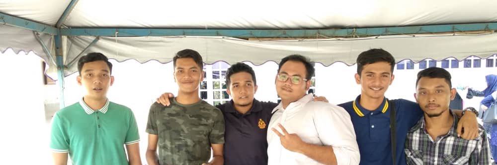 ApizMh's profile banner image
