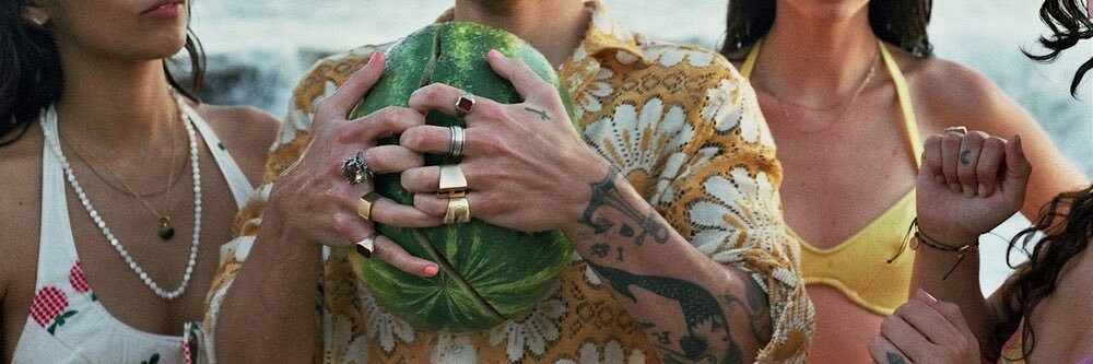 introverdans's profile banner image