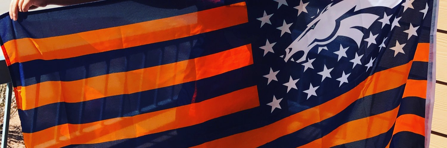 moself18's profile banner image