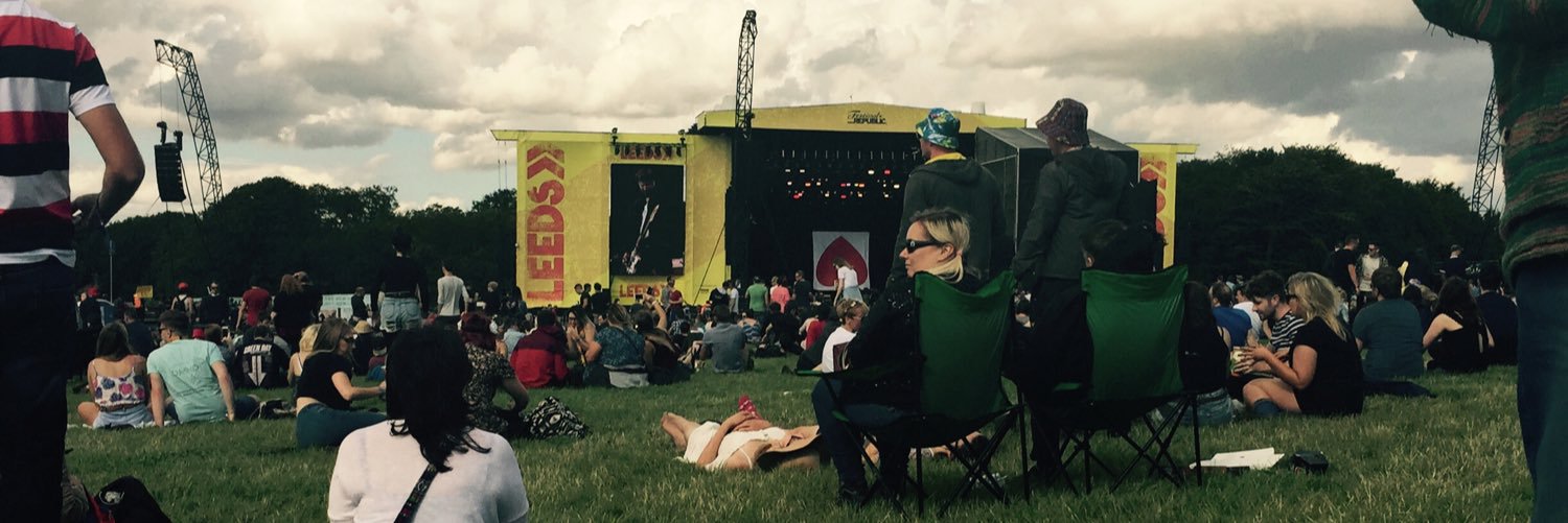 Rheanne Loxton banner