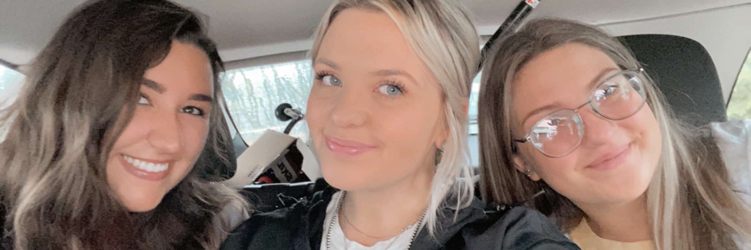 alli_lambin2's profile banner image