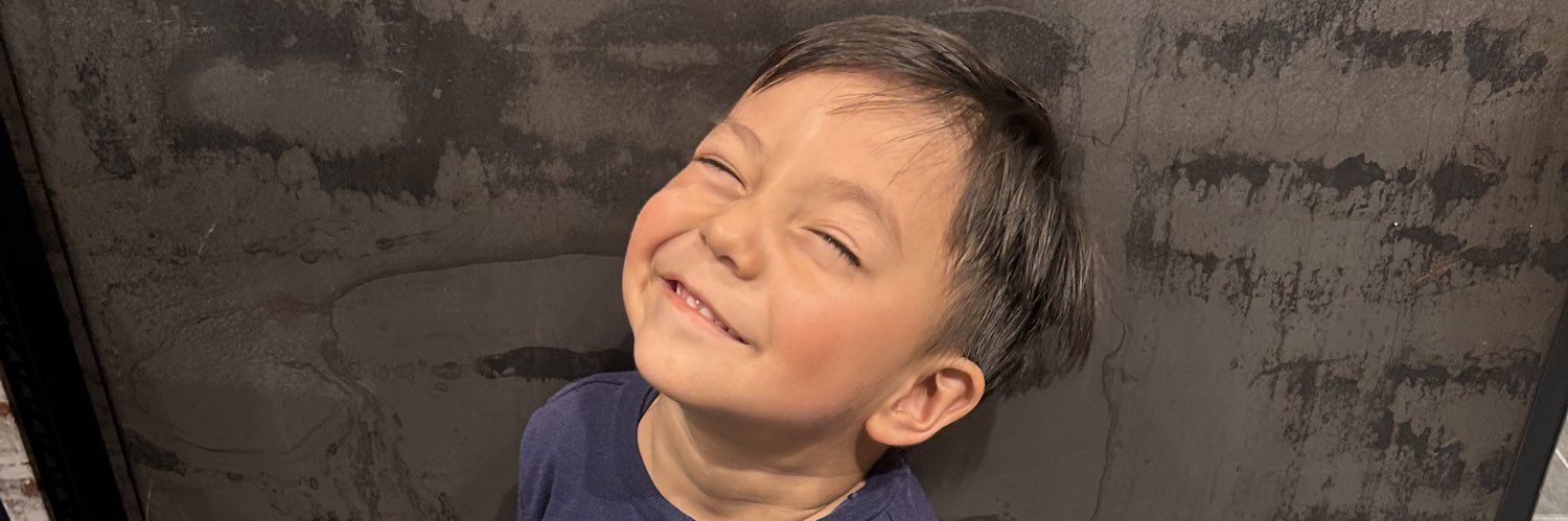 debbyarmas's profile banner image