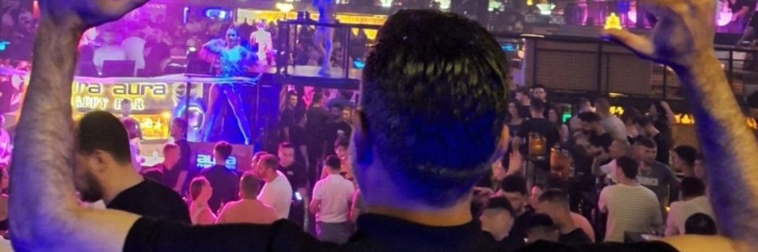 OLDEROLDER's profile banner image