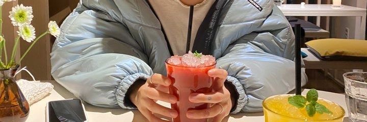 nrinq's profile banner image