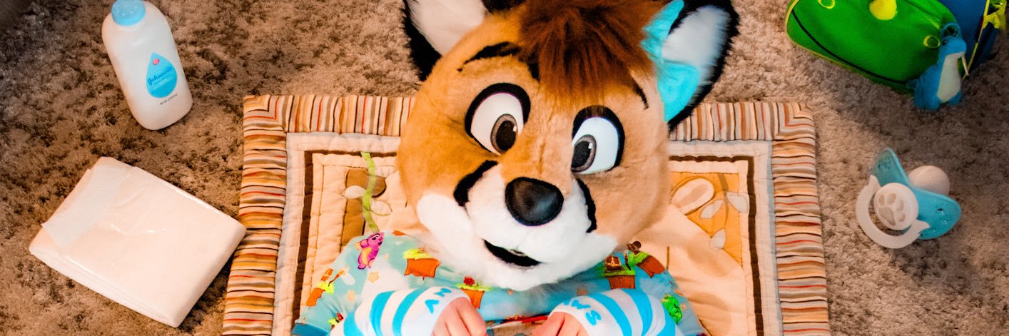 Littlest Fox 🍼 banner