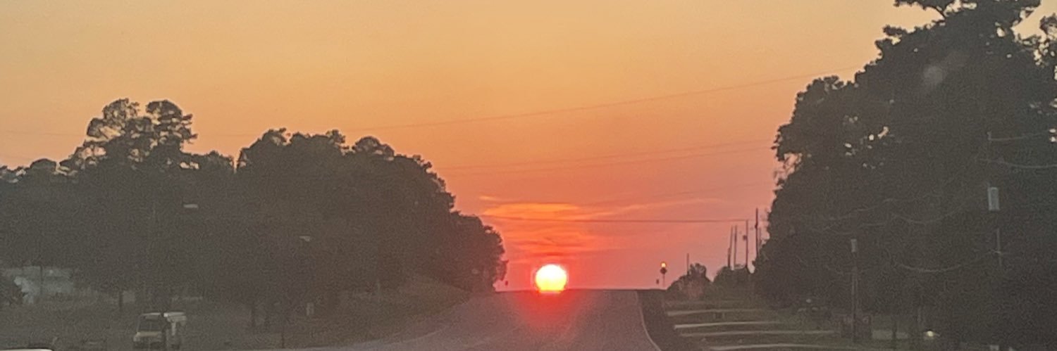 ashtonrainee's profile banner image