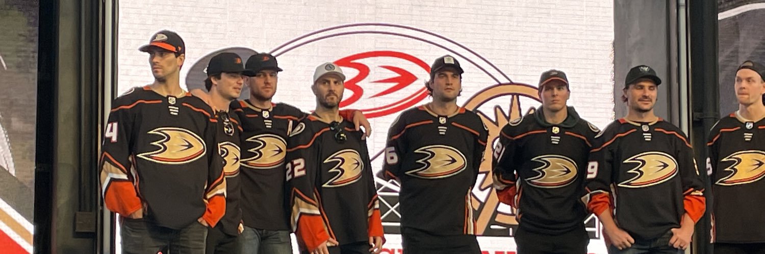 captaindes19's profile banner image