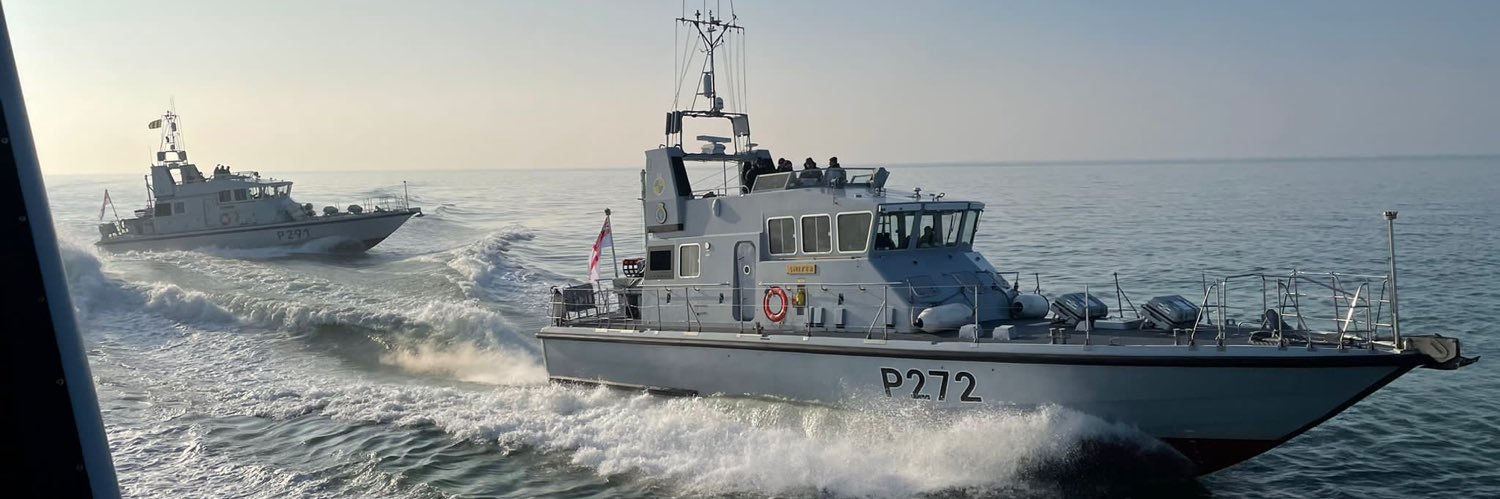 HMS Smiter's banner