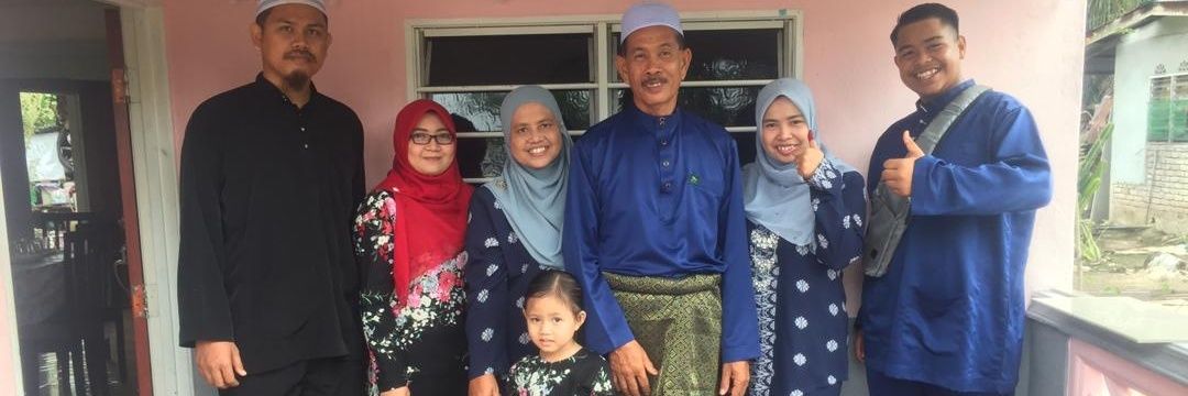 AmiraAngah's profile banner image