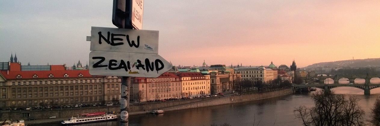 profundomaris's profile banner image