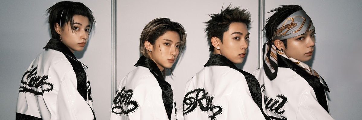 dearoyul's profile banner image