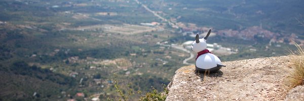 CqRMiRo Profile Banner