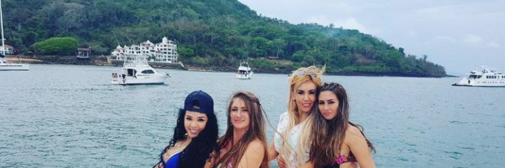 Latinasmaduras's profile banner image