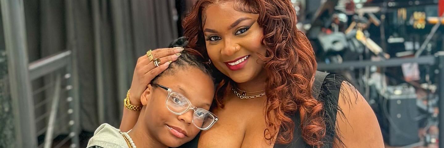 🇯🇲 That-Tiny-Thick-Chick banner