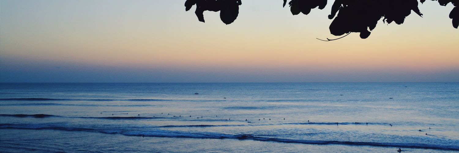 - banner