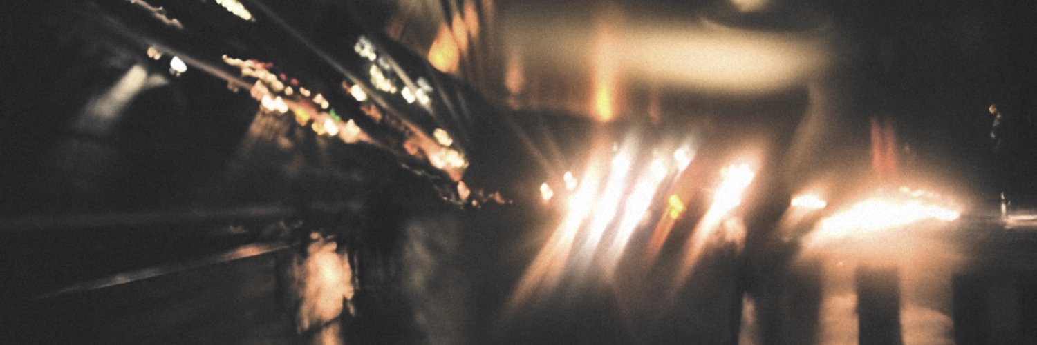 KEN ; CLOSED. banner