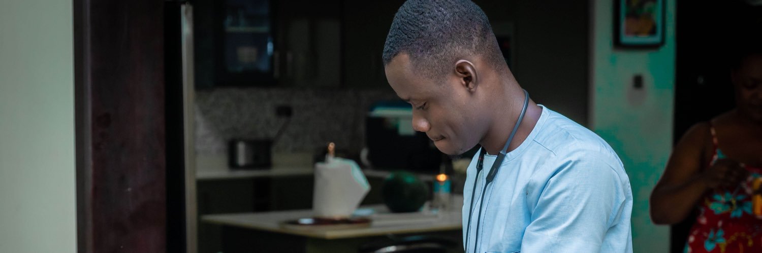 hwenebobo's profile banner image