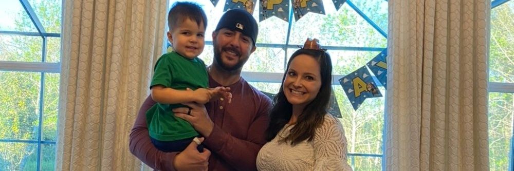 Peter Ruvelas banner