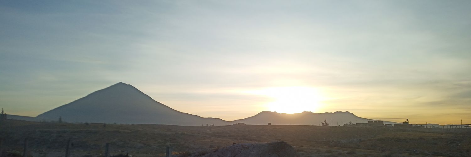 groverluza's profile banner image
