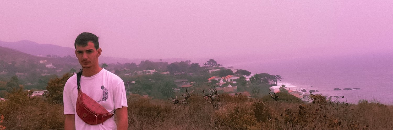 liljcab's profile banner image