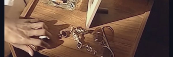 komariza1208 Profile Banner