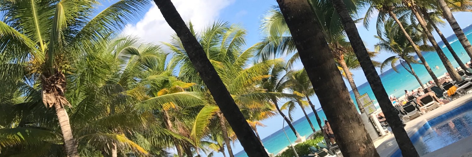 vickijo82's profile banner image