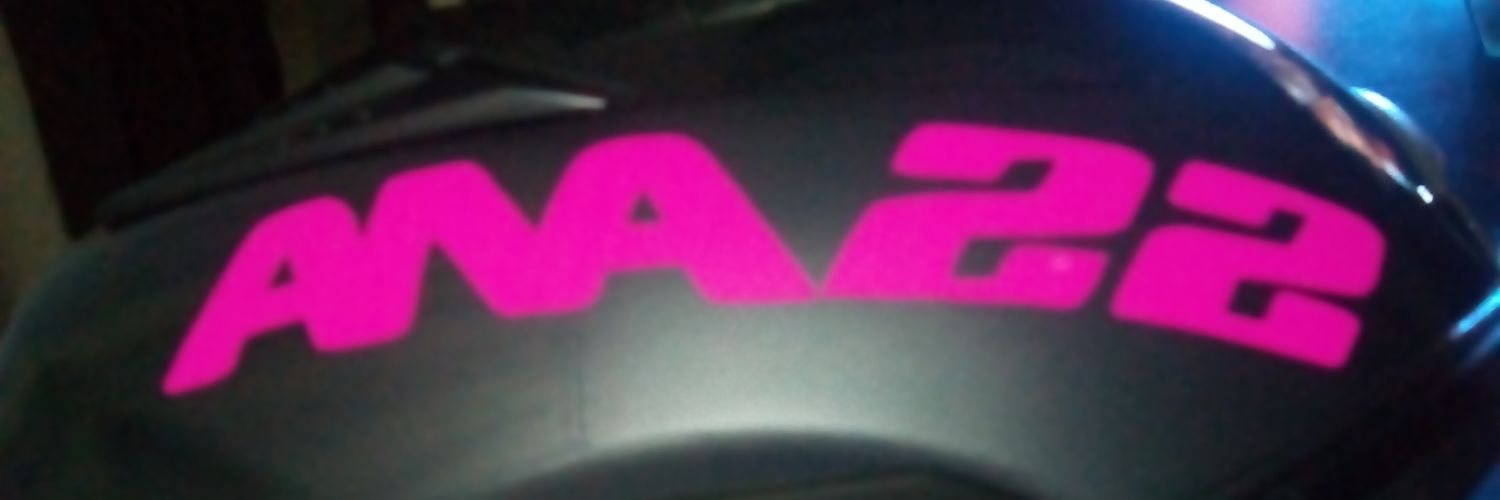 Luciavf_'s profile banner image