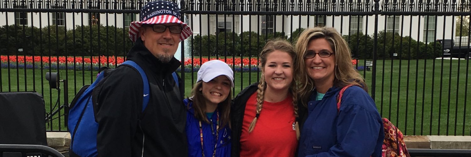 kellydooley23's profile banner image