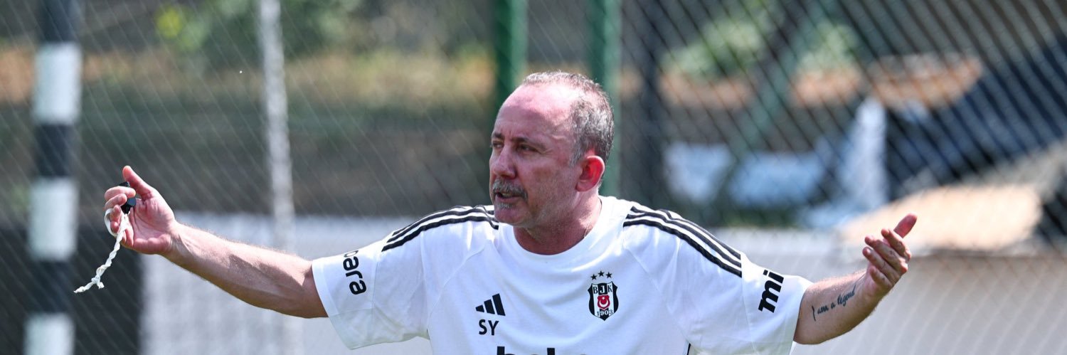 beratgr's profile banner image