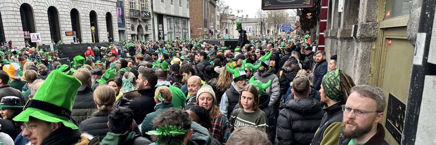 Mario Pincheira 💶💻 banner