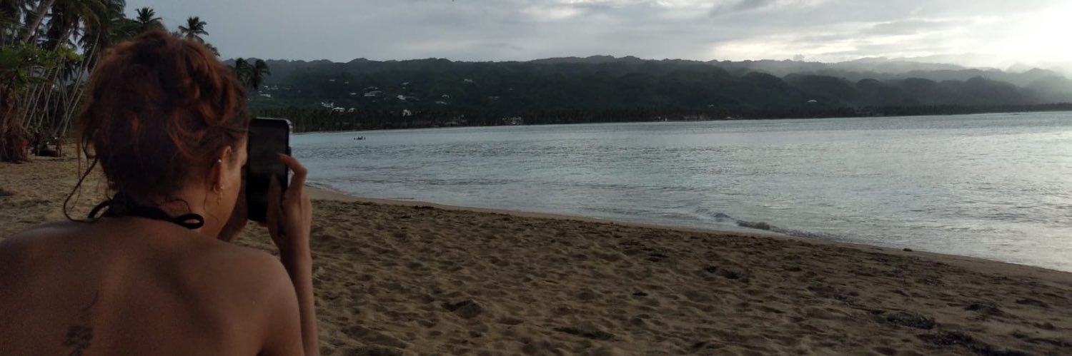 lenzycidr's profile banner image